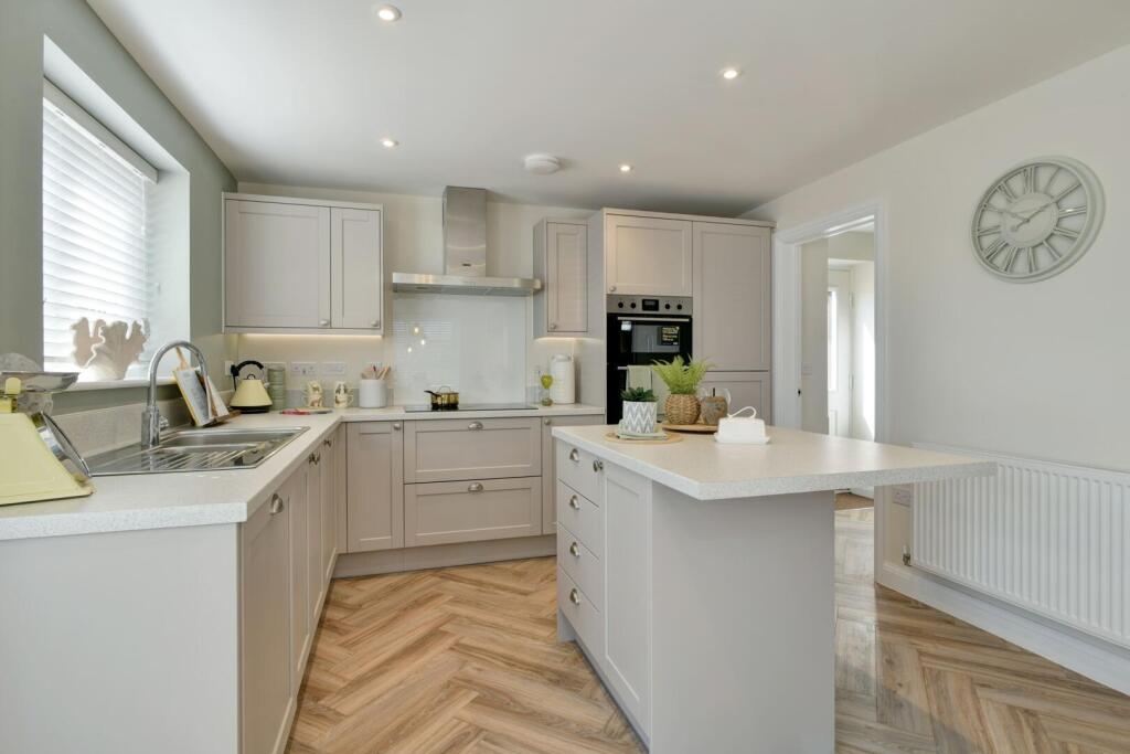 House in Taunton - View 3