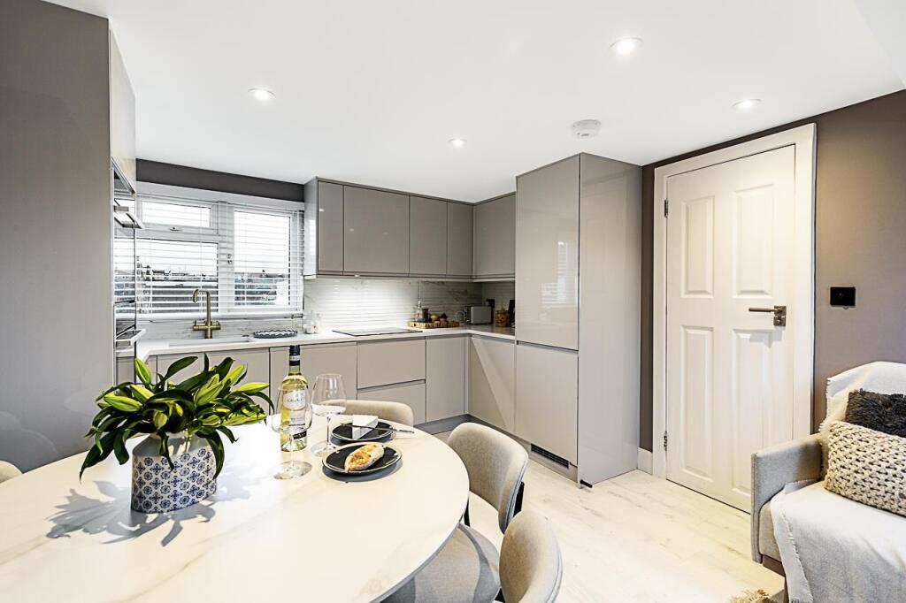 4-bed flat on Everington Street, Hammersmith, London, W6, £695,000