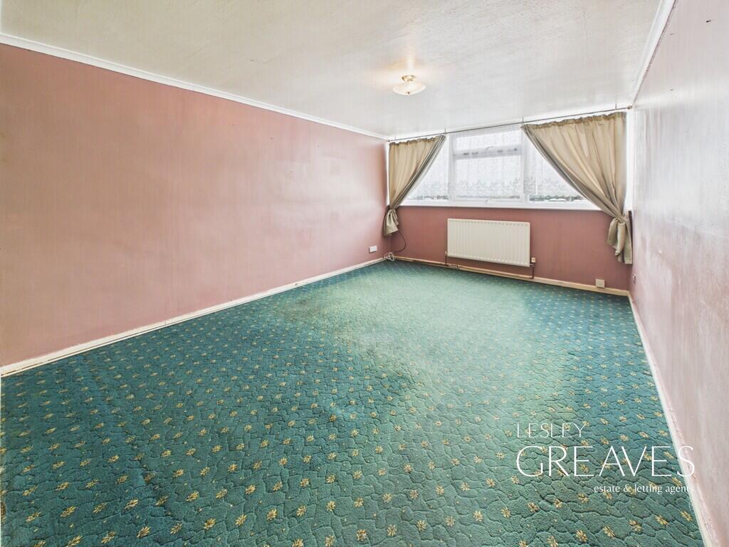 House in Nottingham, Gedling - View 2