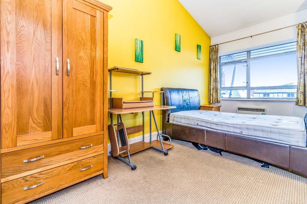 Apartment in Manchester, City Centre - More