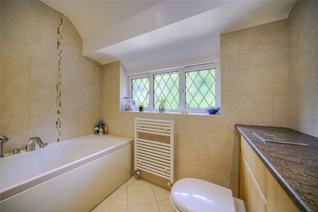 Additional image 11 of Green Lane Close, Harpenden, AL5