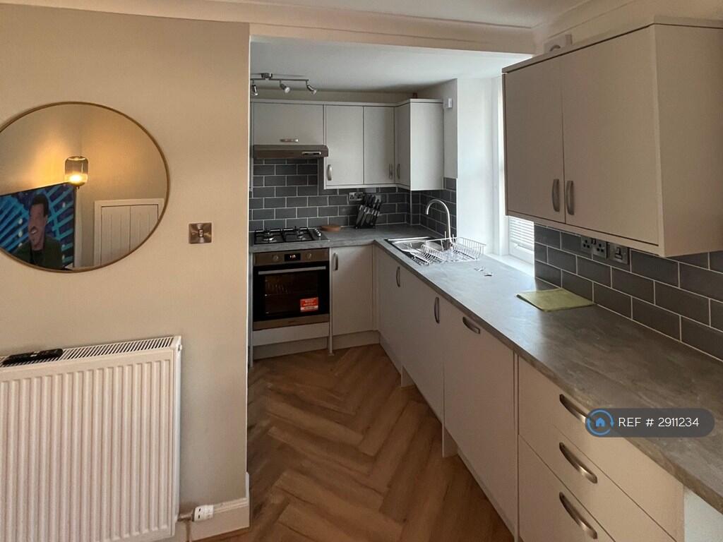 Apartment in Galashiels - More