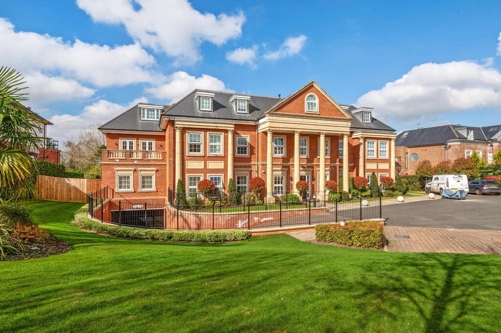 Main image of property: Cockfosters Road, Hadley Wood, EN4