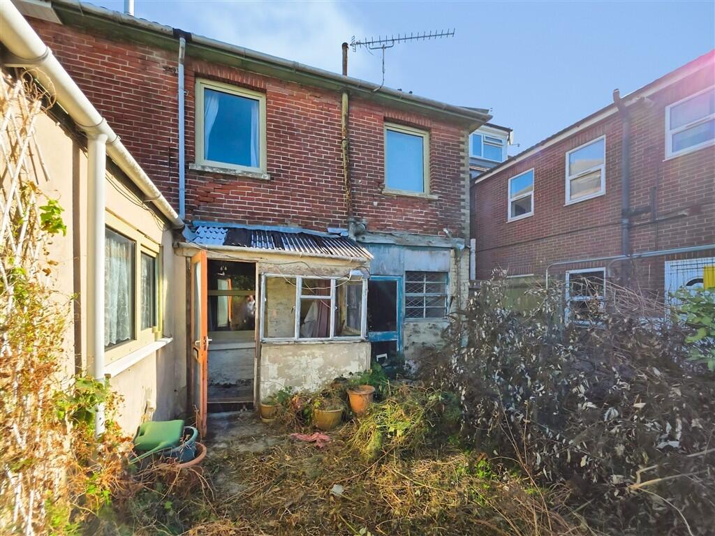 House in Southampton - View 4