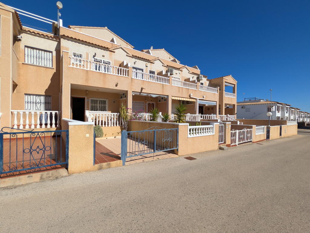 Main image of property: Valencia, Alicante, Punta Prima