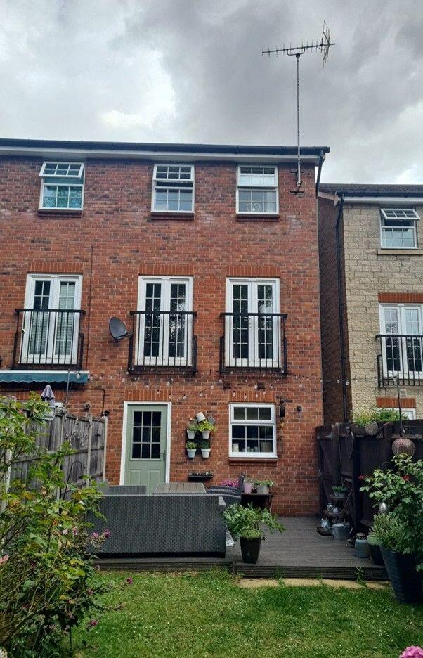 Main image of property: Middle Meadow