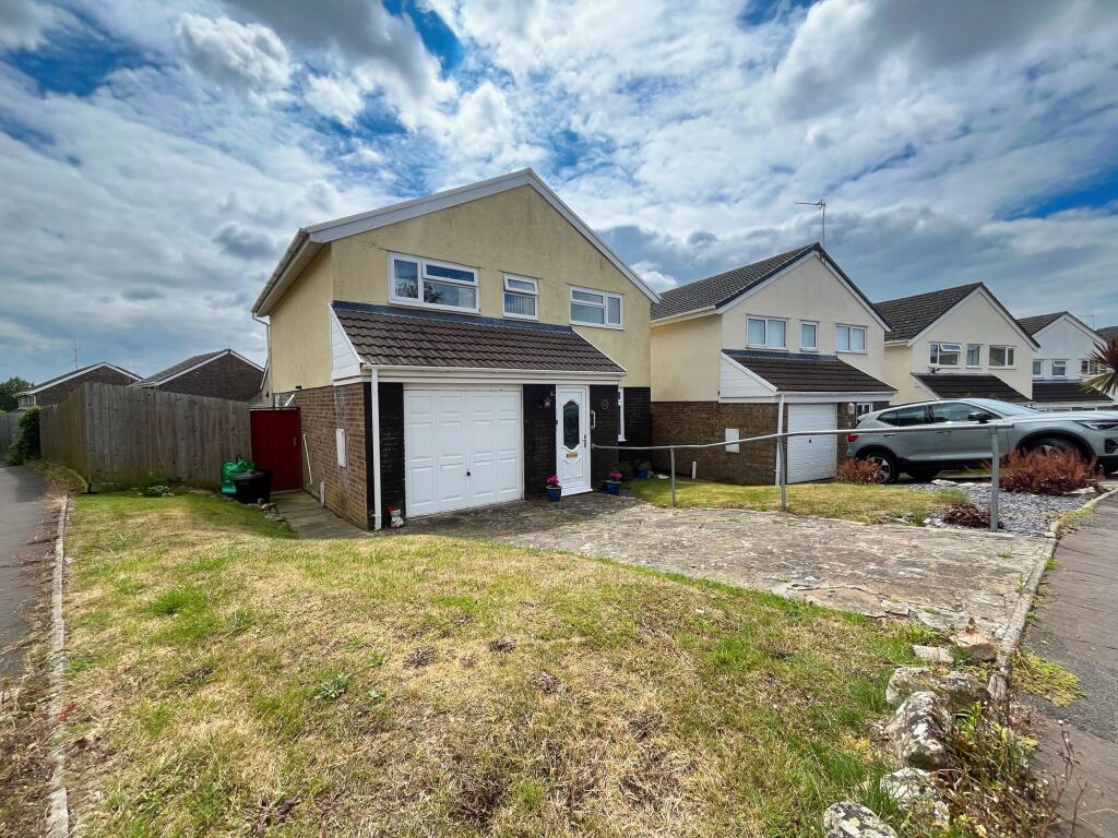 4-bed detached on 32 Cardigan Crescent, Llantwit Major, The Vale of Glamorgan CF61 2GP, £325,000