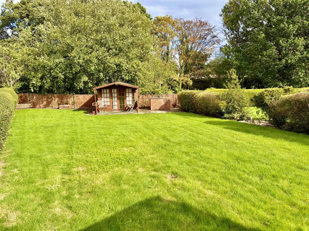 House in Shrewsbury, Whitchurch Urban - View 4