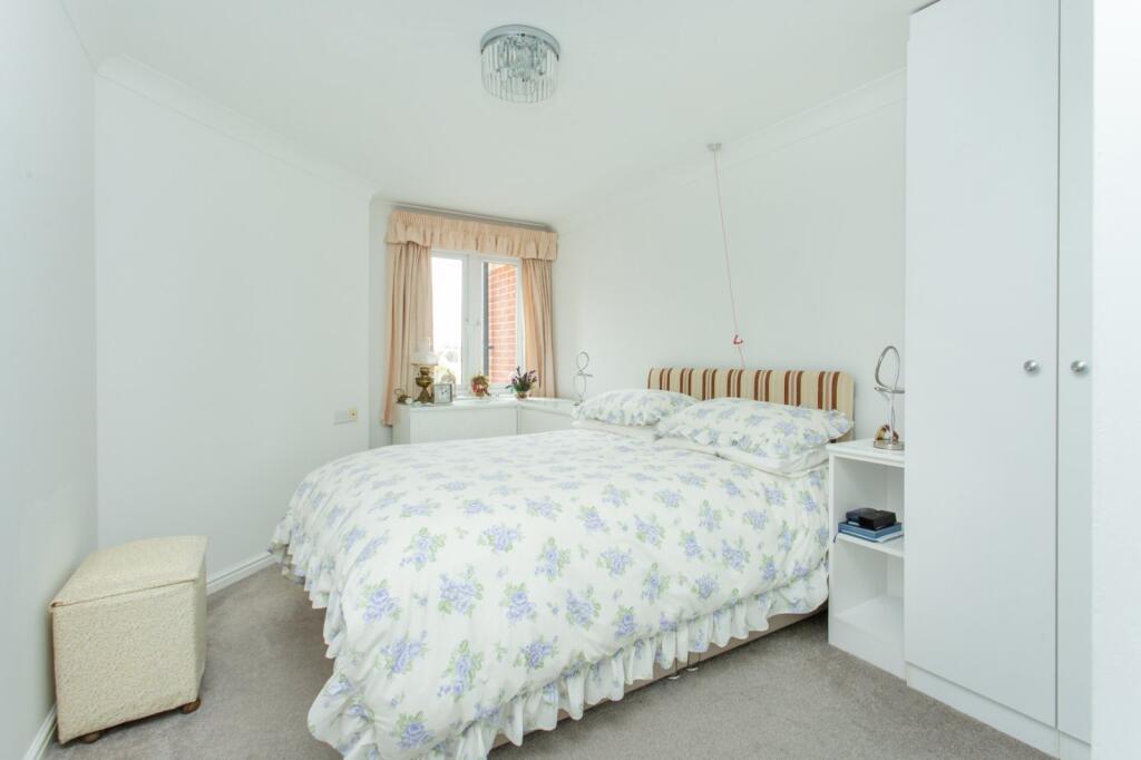Apartment in Herne Bay, Kent - More