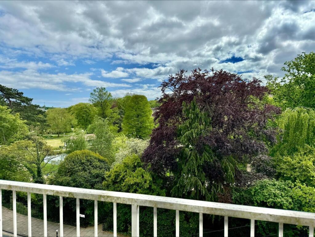 Apartment in Tonbridge - View 5