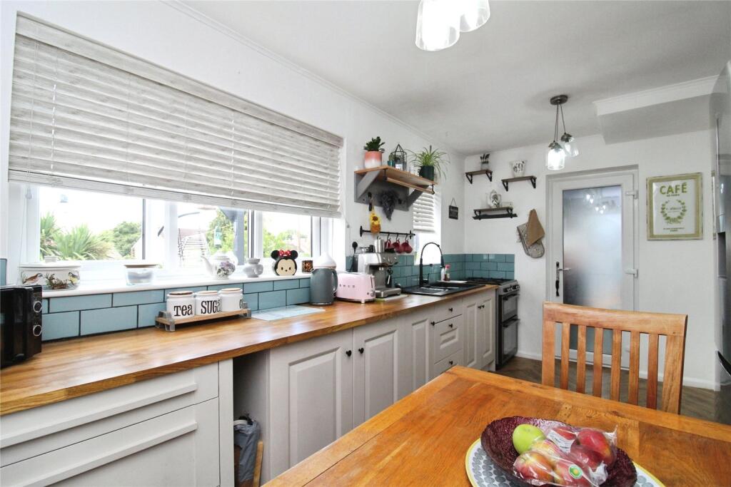 House in Teignbridge, Newton Abbot - View 3