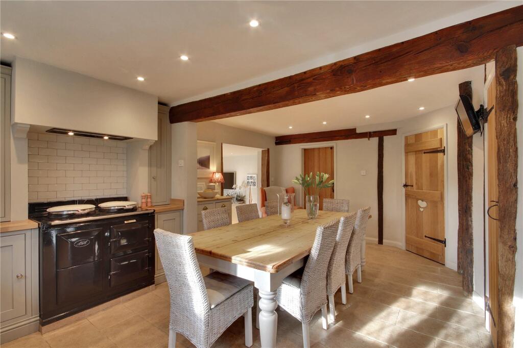 House in Tunbridge Wells, Benenden - View 2