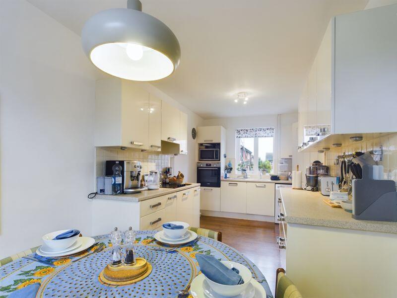 92, The Hobbins, Bridgnorth photo 3