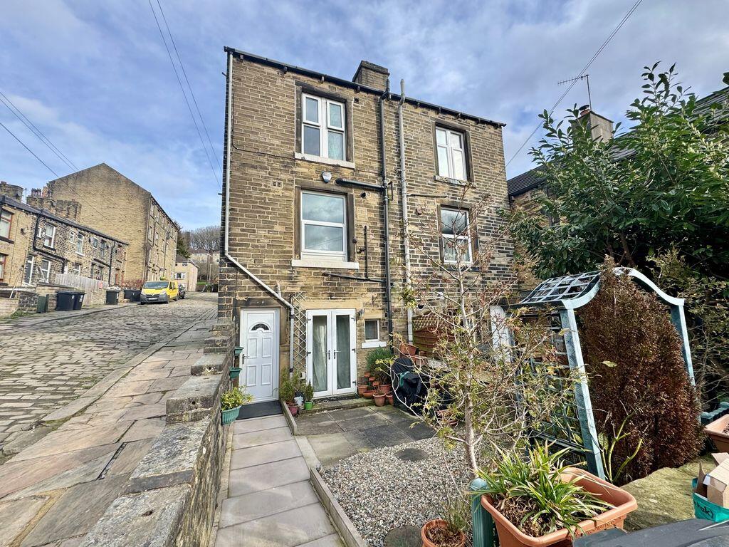 Main image of property: Ashgrove Place, Siddal
