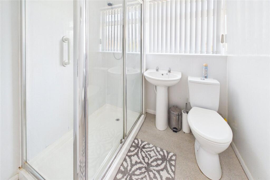 House in Stockton-on-Tees - More
