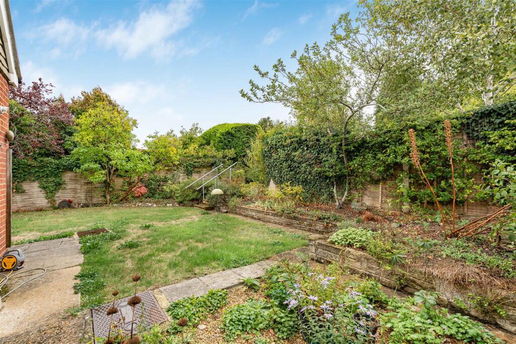 House in Reading, Caversham Heights - View 4