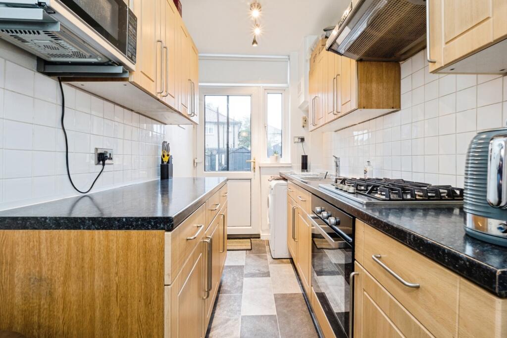 House in Romford - View 4