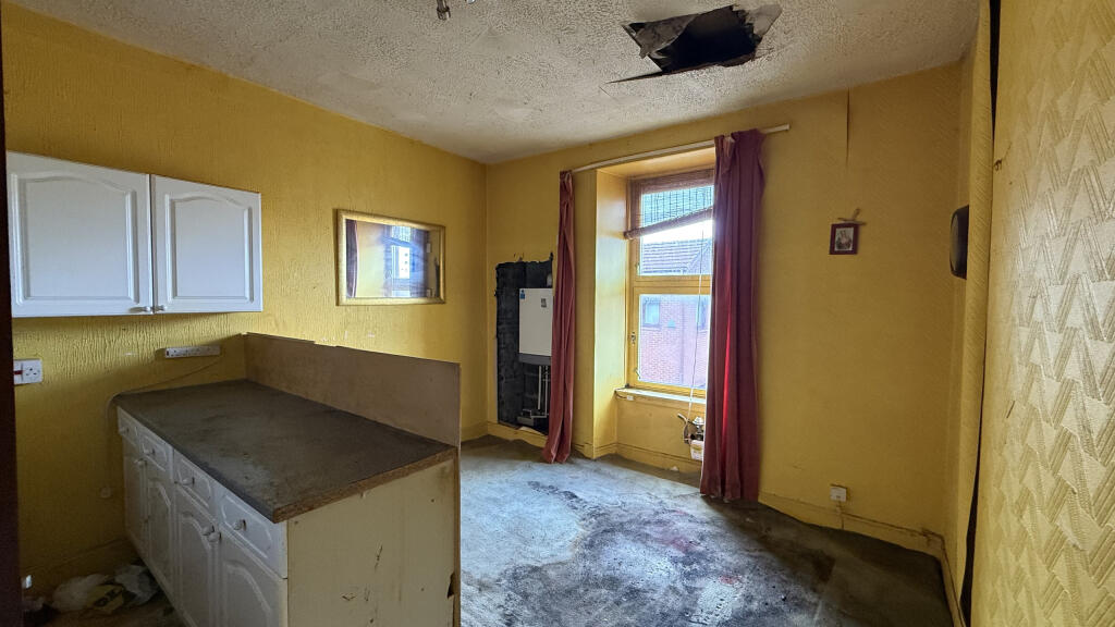 Apartment in Motherwell - View 3