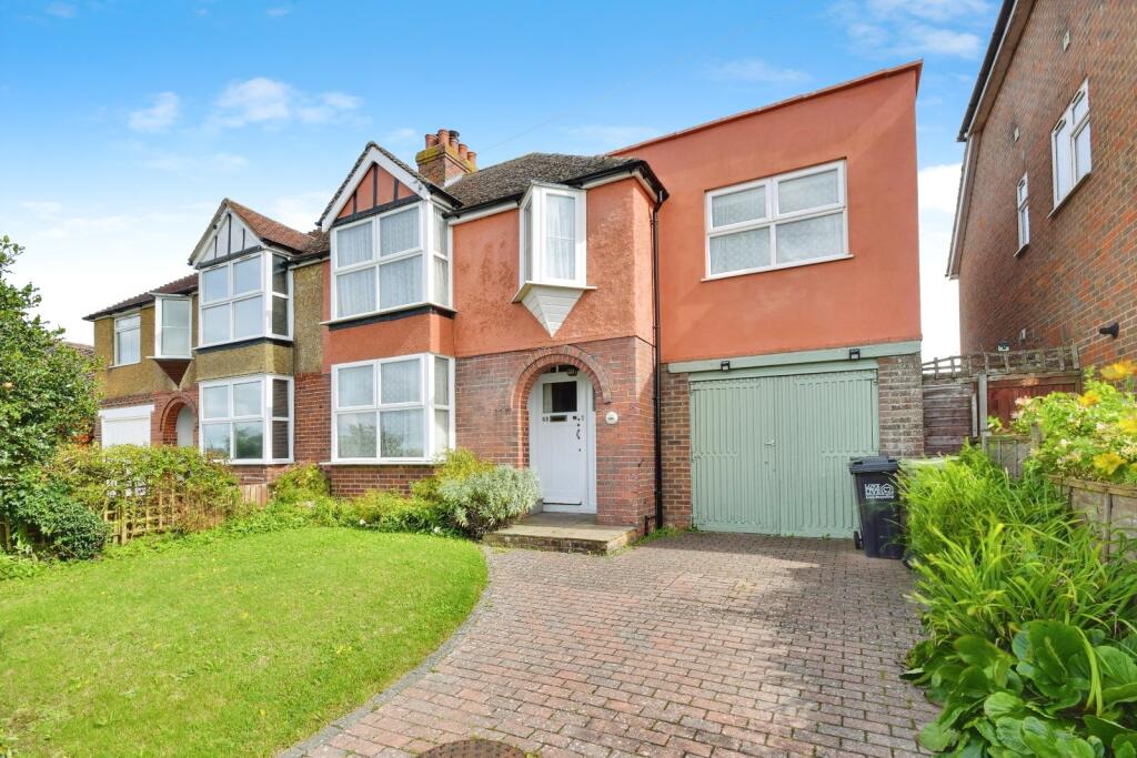 Main image of property: New Winchelsea Road, Rye, East Sussex, TN31