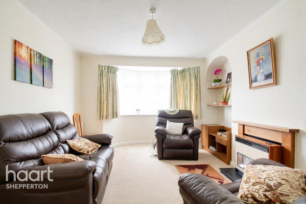 House in Twickenham - View 5