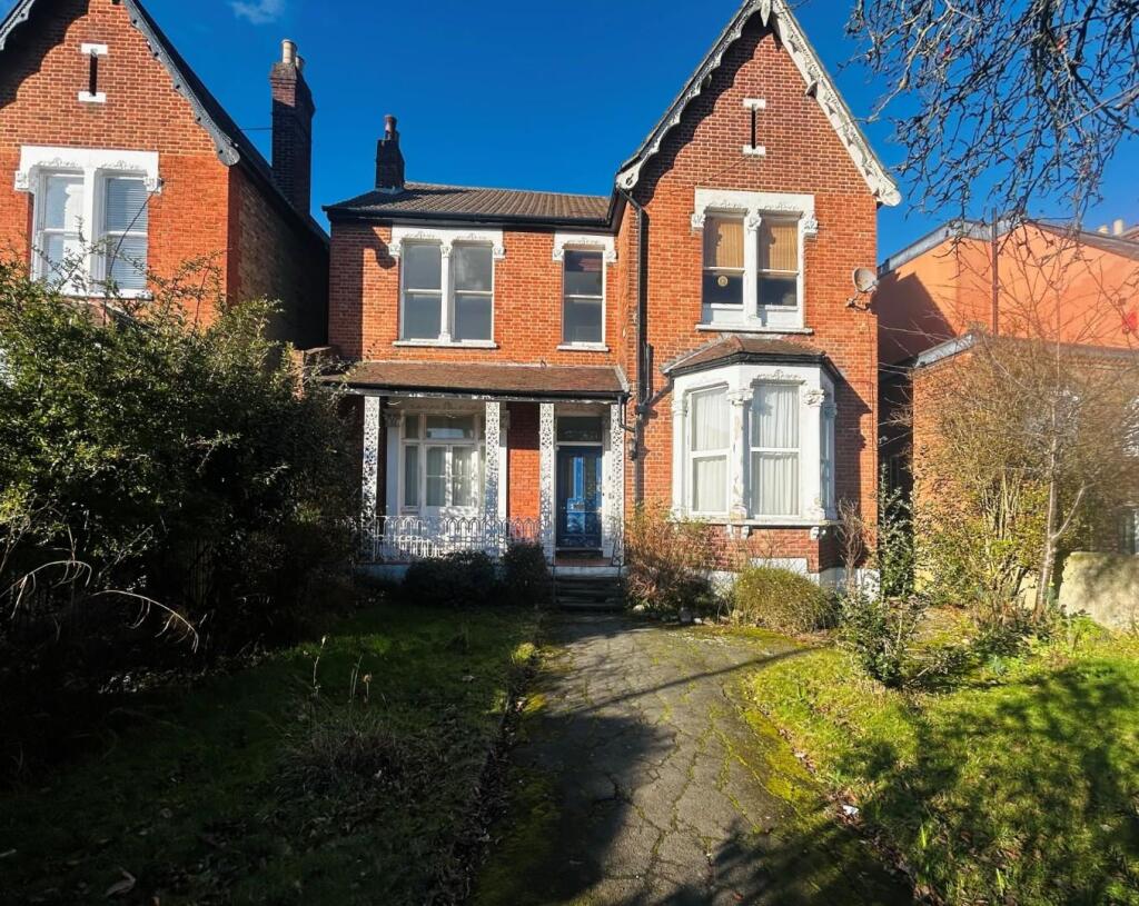 Main image of property: Chatsworth Way, West Norwood, London, SE27