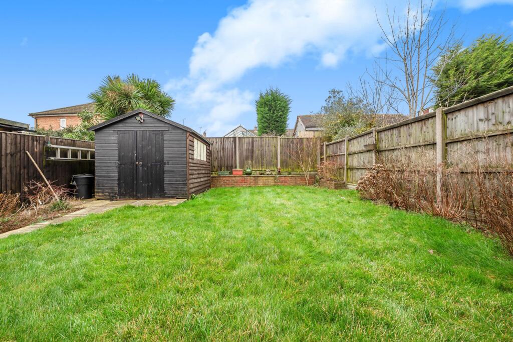 Leylands Road, Burgess Hill, RH15 photo 2