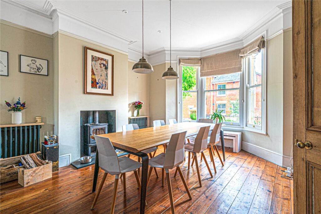 House in Taunton, Frieze Hill - View 3