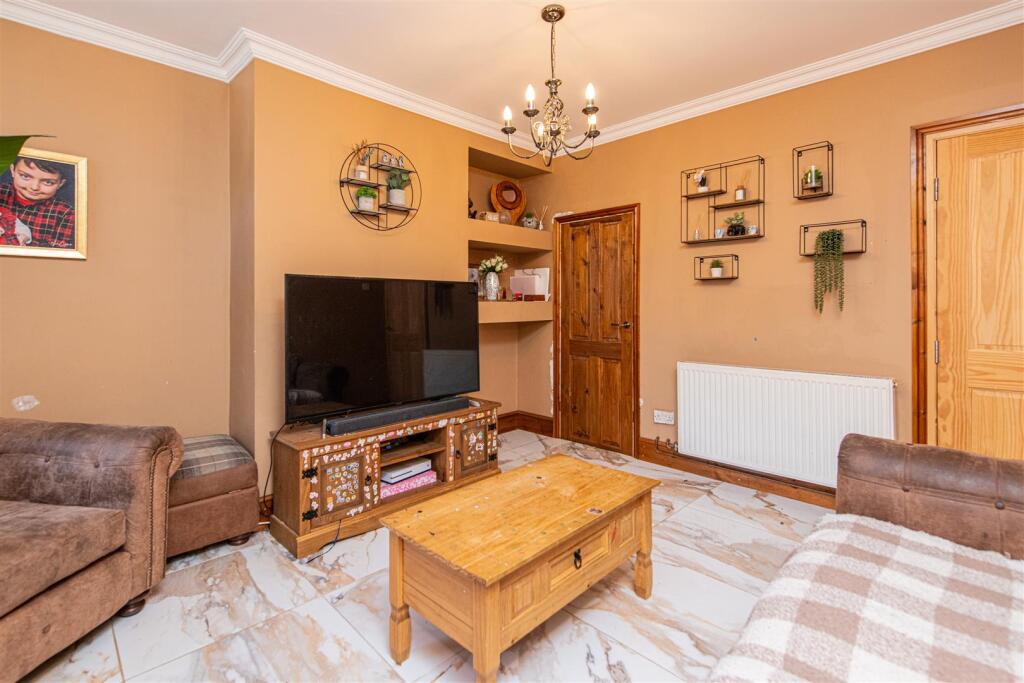 House in Burton Latimer - More