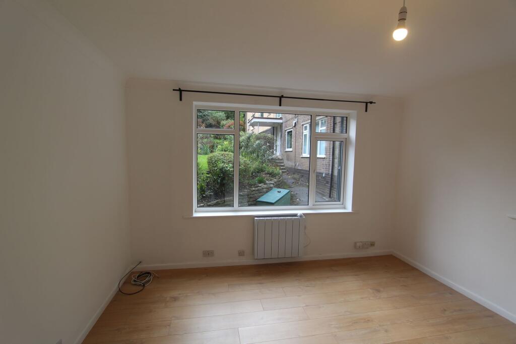 Apartment in Sheffield, Banner Cross, Ecclesall - View 5