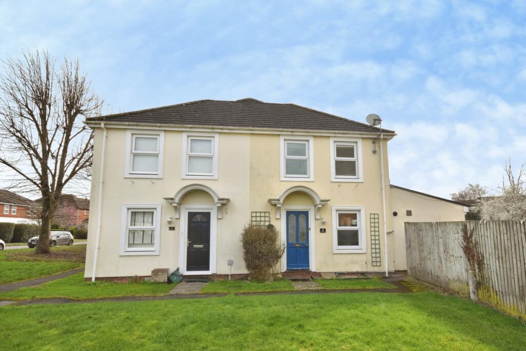 Main image of property: Watermeadow, Aylesbury, HP19