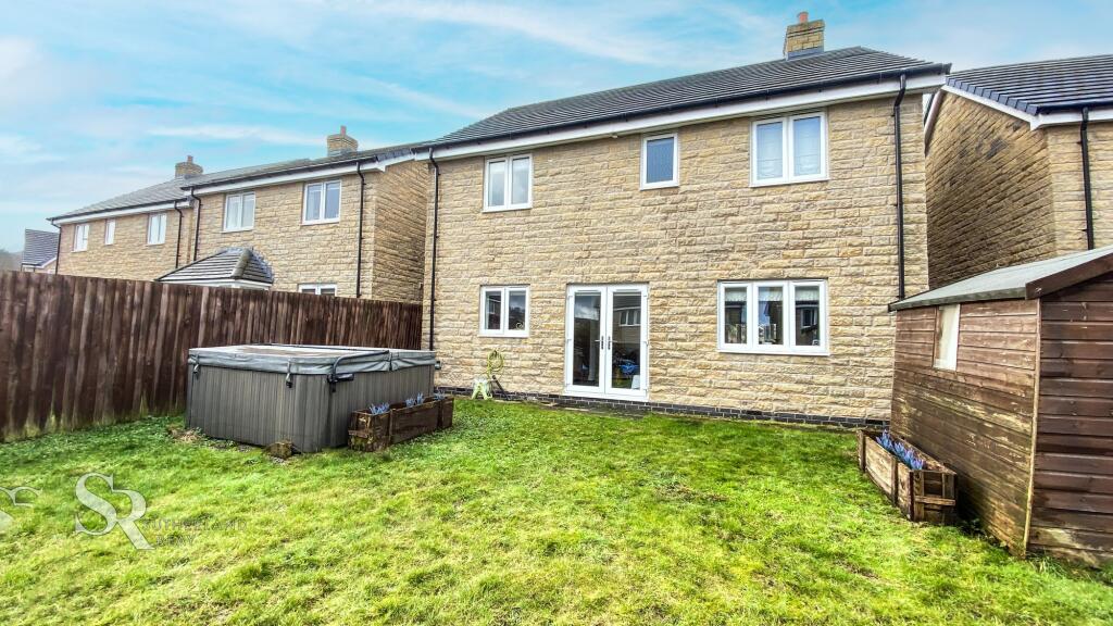 Eley Way, Chapel-En-Le-Frith, SK23 photo 4