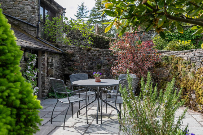 Crummock Seating ...