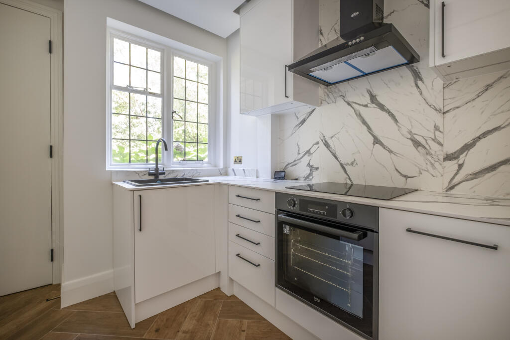 Apartment in London - View 4