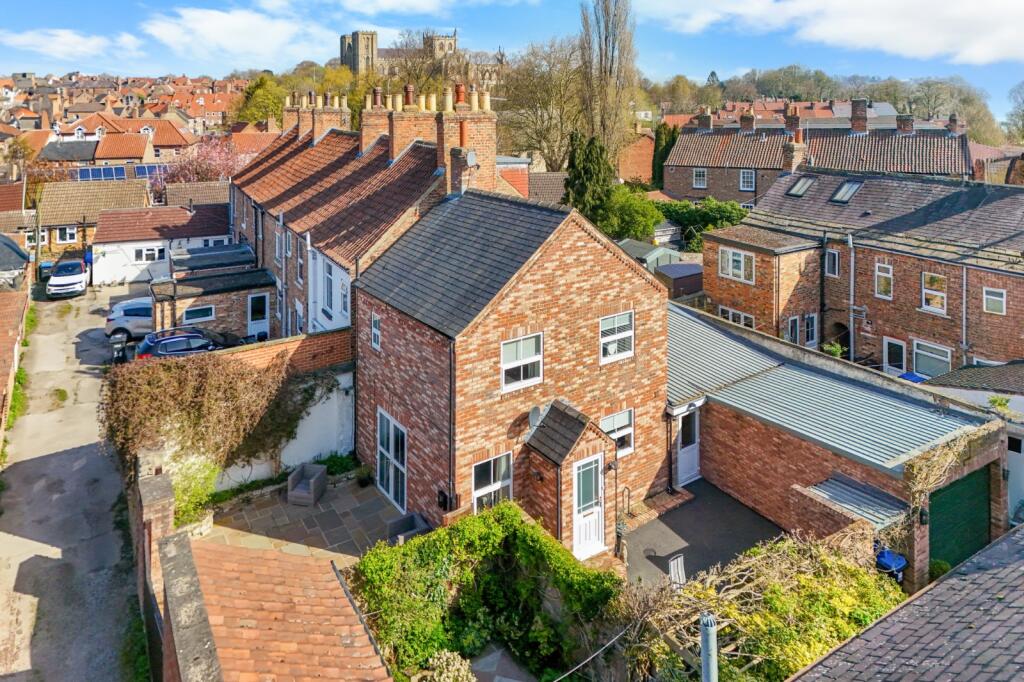 Main image of property: Cavendish Terrace, Ripon, North Yorkshire, UK, HG4