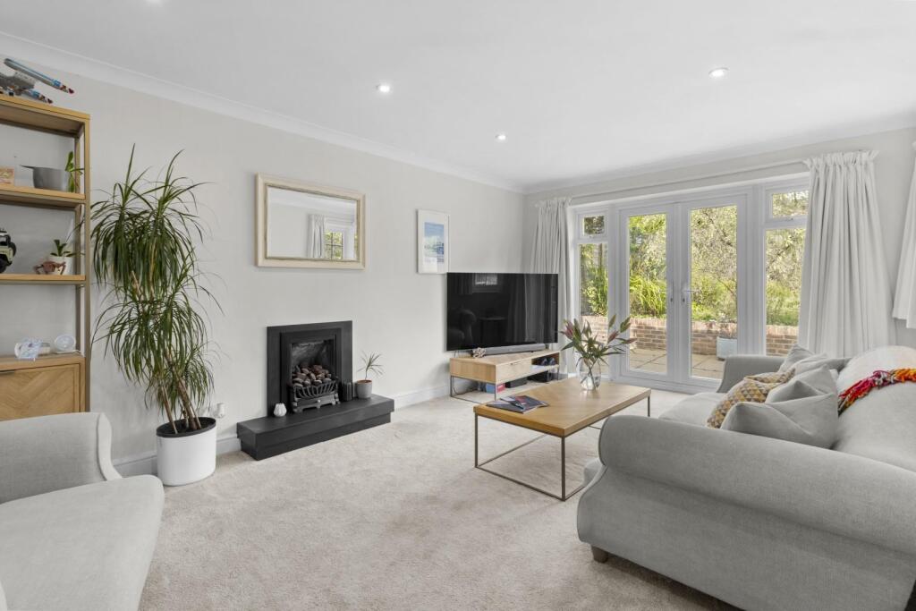 House in Tonbridge - View 5