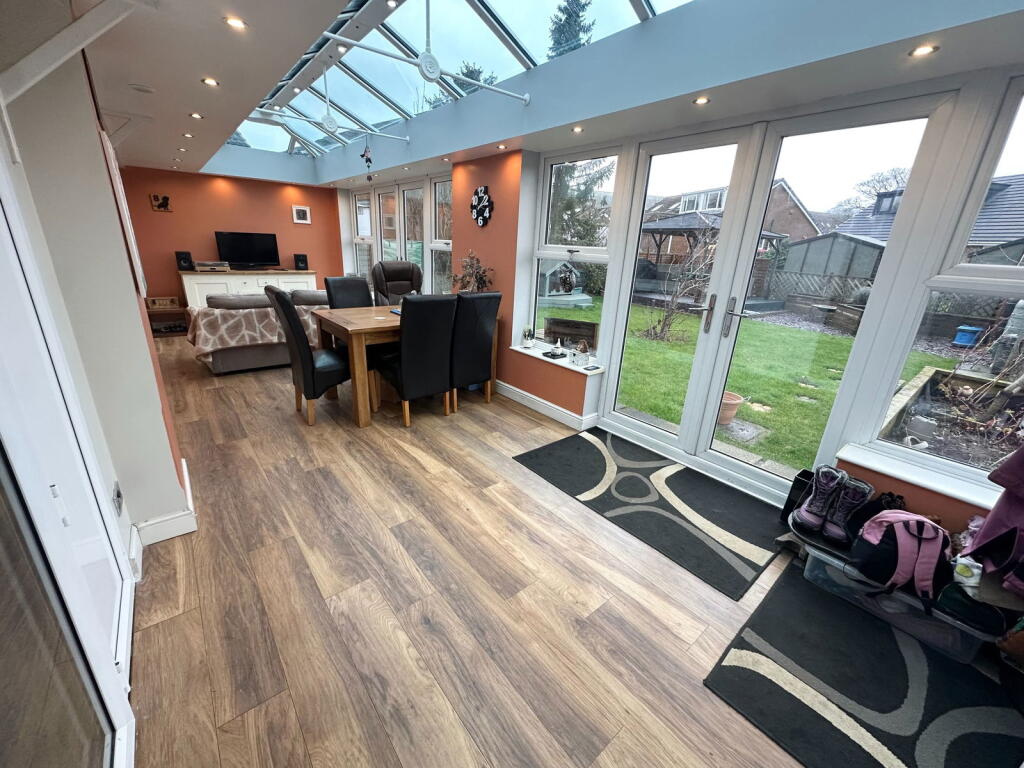 Birks Avenue, Millhouse Green, Sheffield photo 2