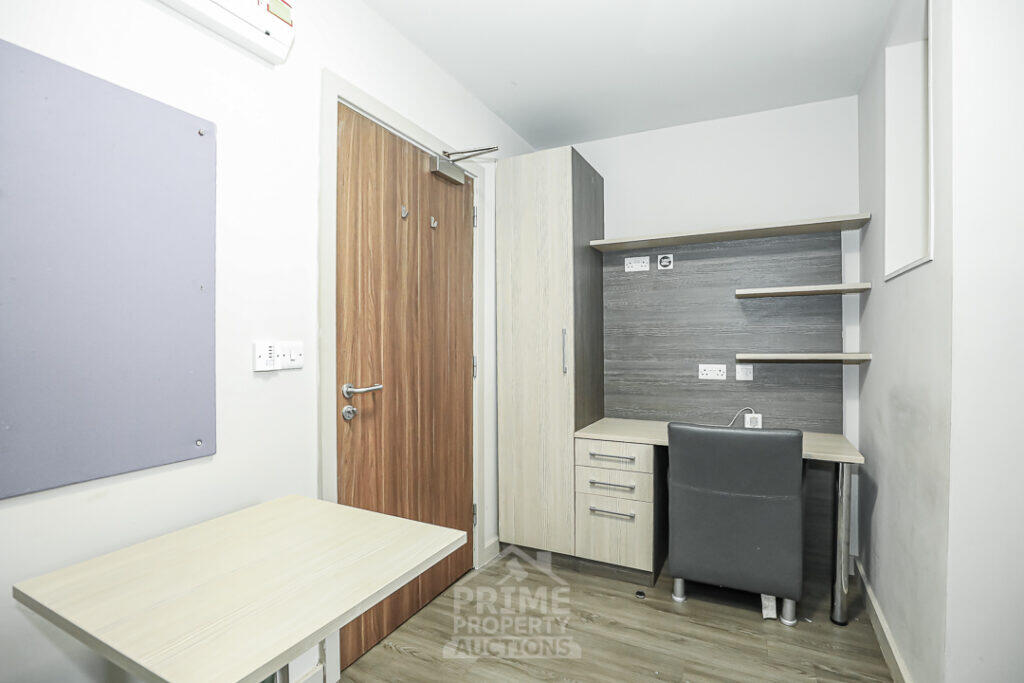 Apartment in Glasgow - View 5