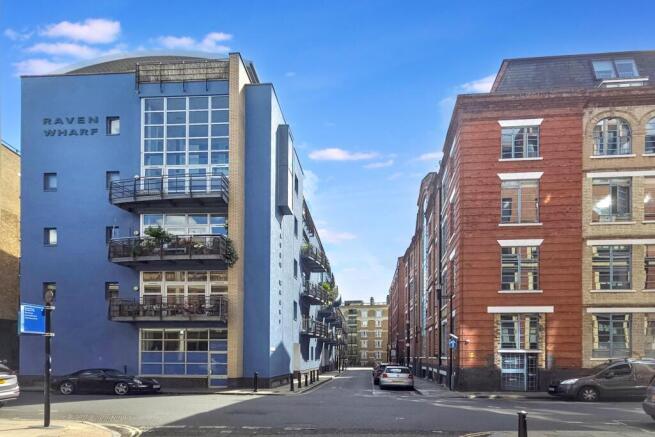 11 Raven Wharf, Lafone Street, London SE1 2LR