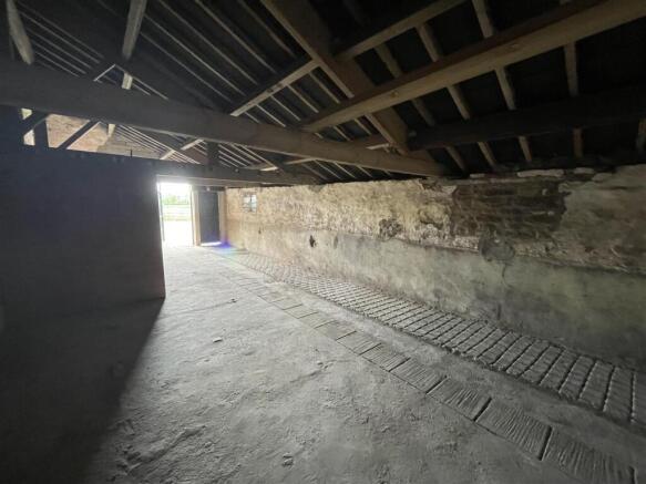 Unit 32, Hartley Fold