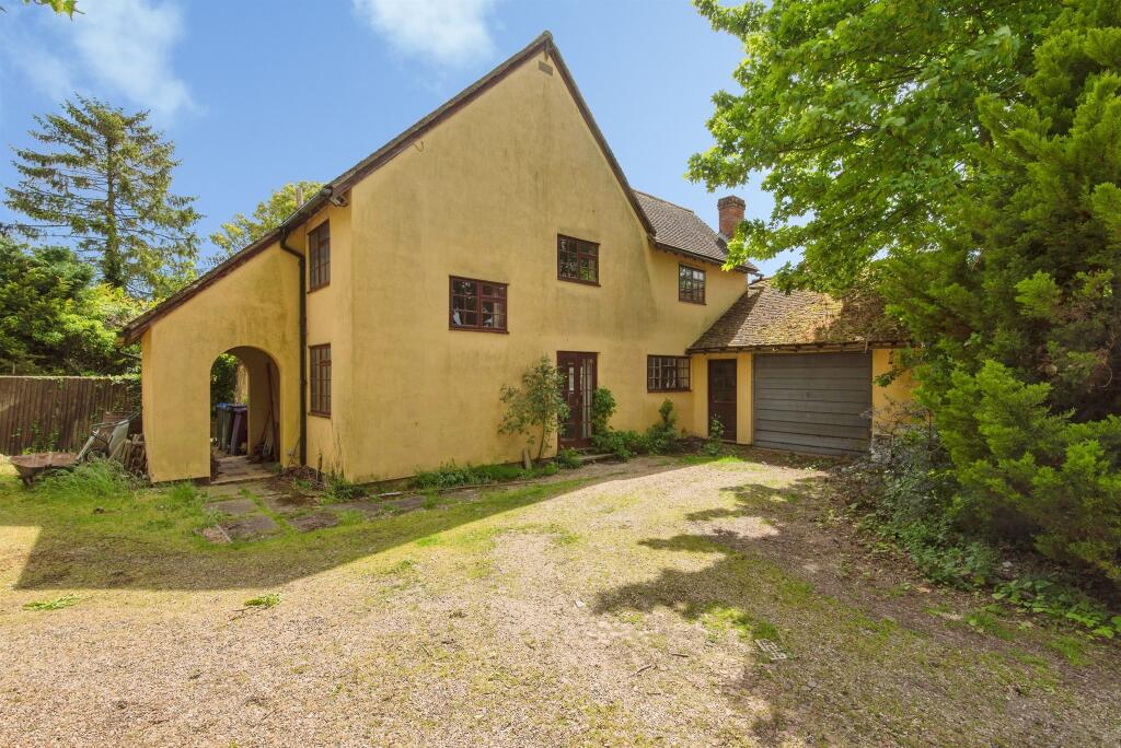 Main image of property: Fox Lane, Royston