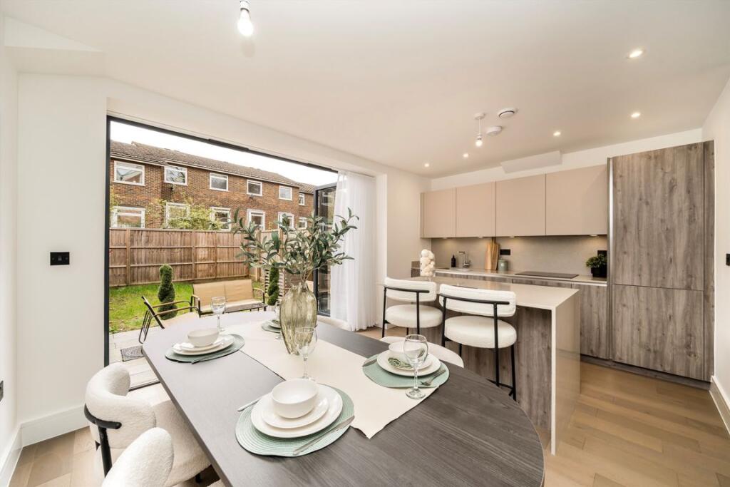 House in London, Upper Norwood - View 3