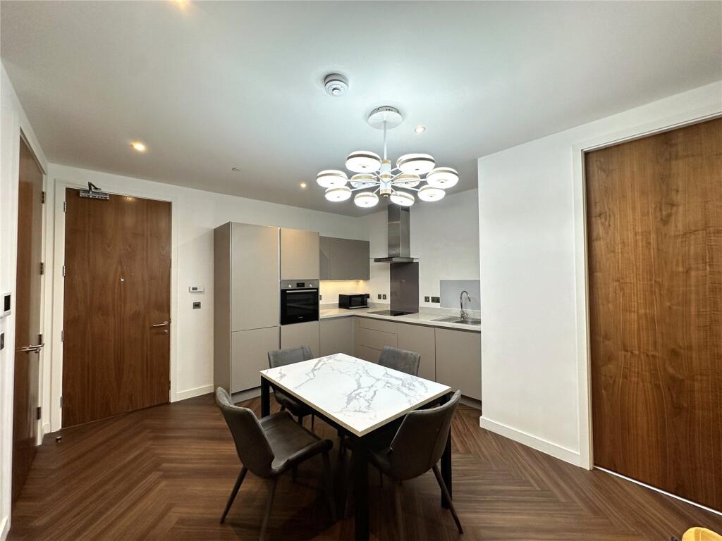Apartment in Manchester - View 5