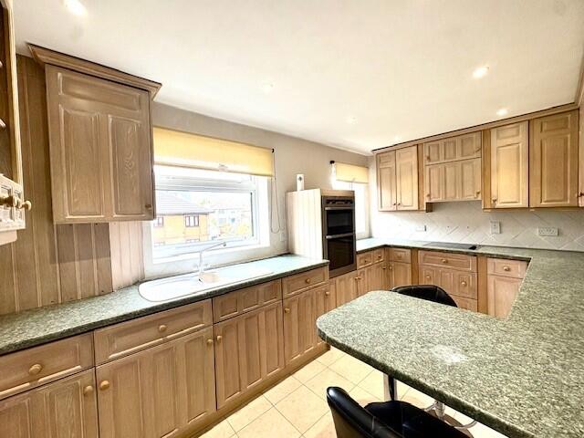 Cadogan Close, Beckenham, BR3 photo 4