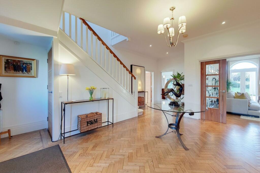 House in Kingston upon Thames - View 5