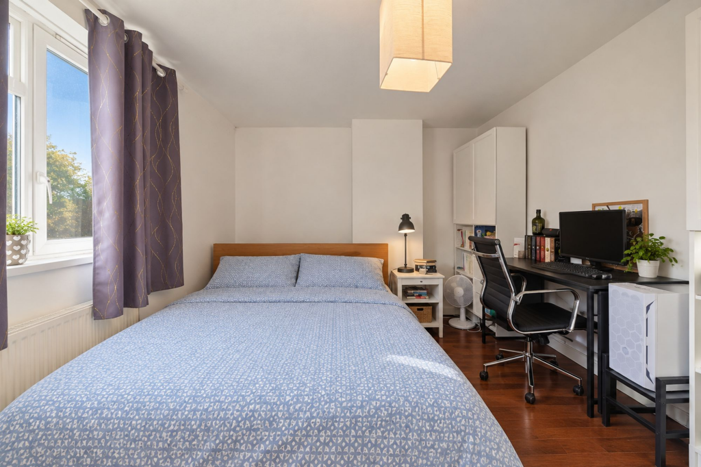 Apartment in London, Finsbury Park - View 3
