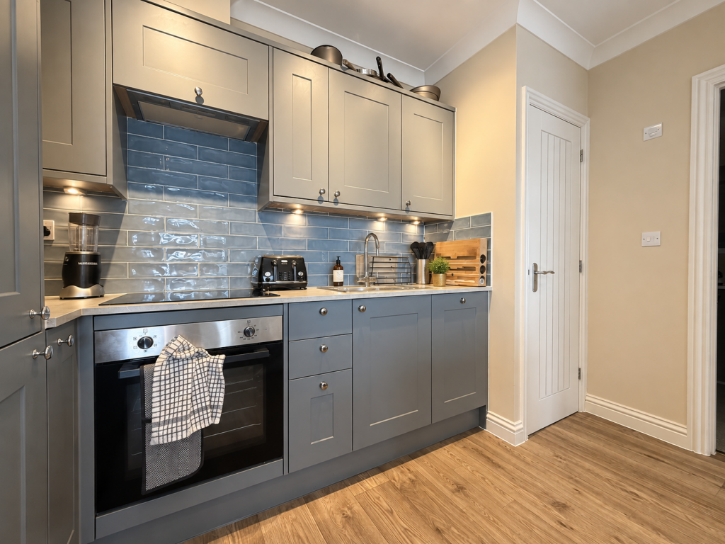 Apartment in Chichester, Oving - View 5