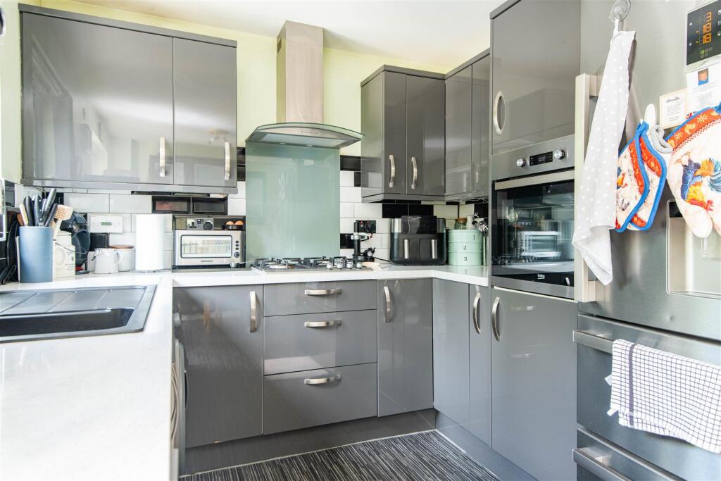 House in Preston, Brownedge, Bamber Bridge - View 3