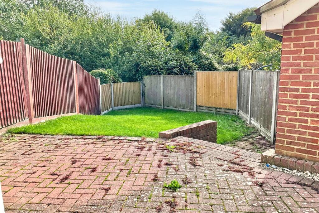 House in Canterbury - View 5