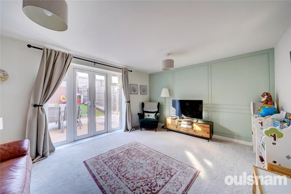 Oxlip Row, Droitwich, Worcestershire, WR9 photo 2