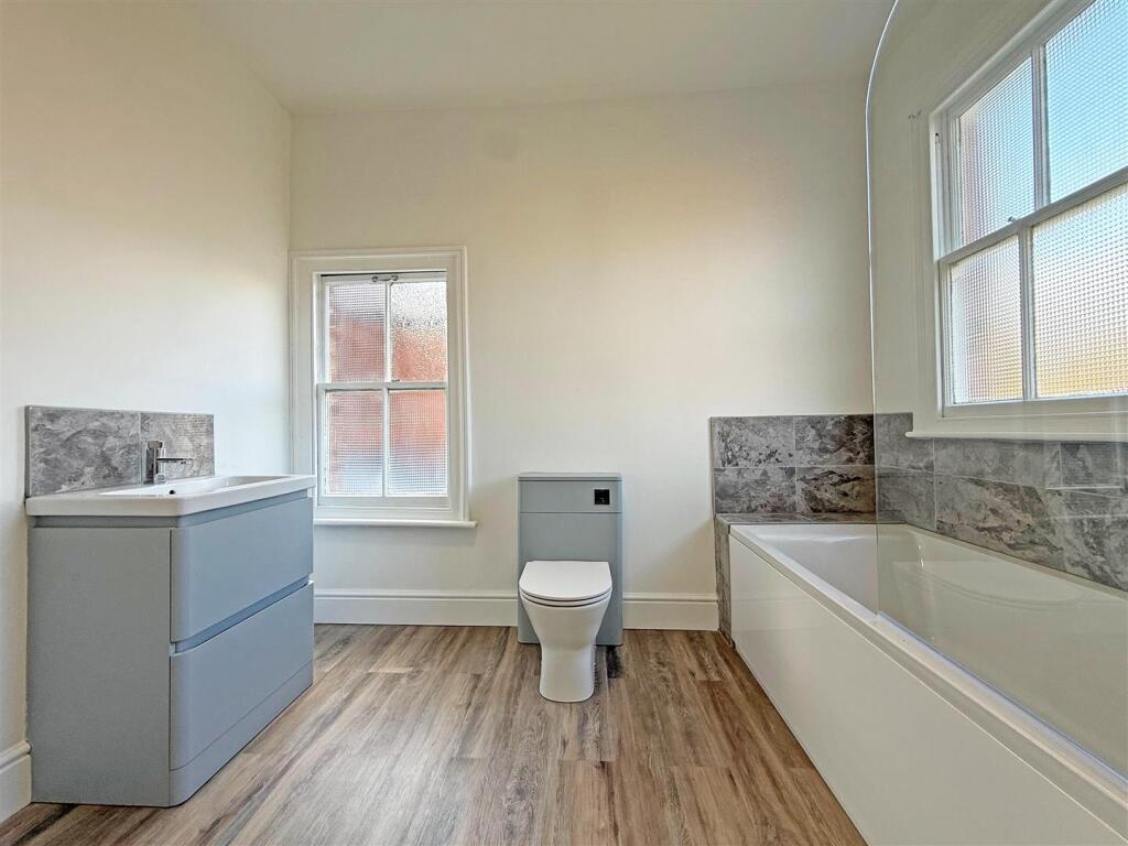 House in Shrewsbury, Shropshire - More